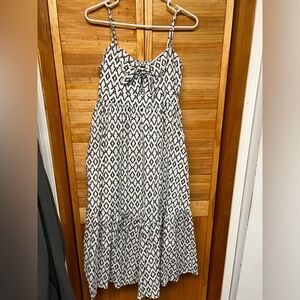 Banana Republic Black and White Maxi Dress